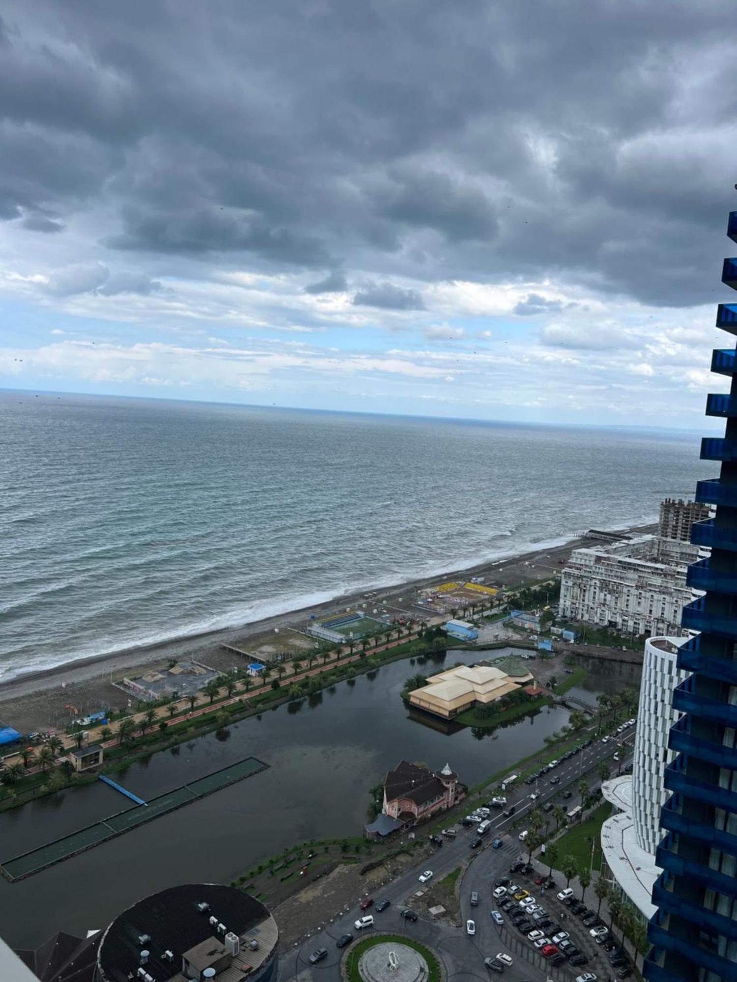 Sea View Apartments In Orbi City Batoemi Buitenkant foto